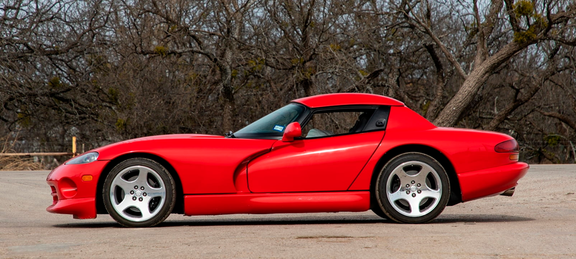 Red 2001 Viper RT 10