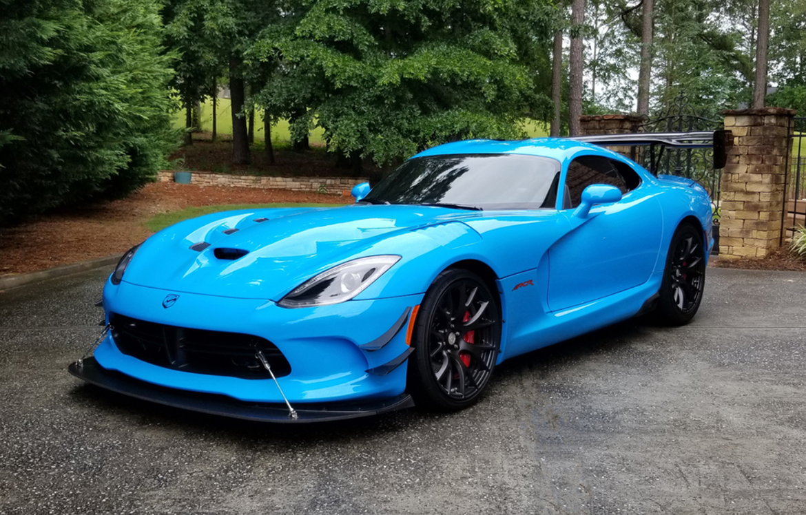 a 2017 Dodge Viper GTC ACR