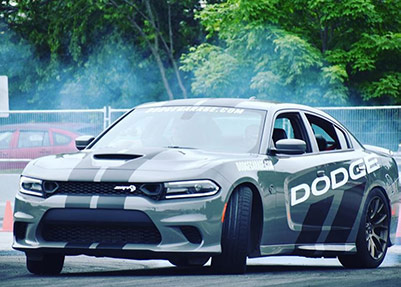 a dodge charger srt hellcat