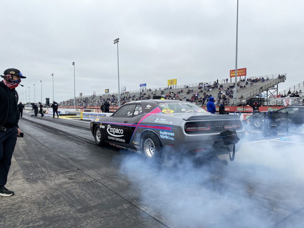 Mark Pawuk doing a burnout prior to racing