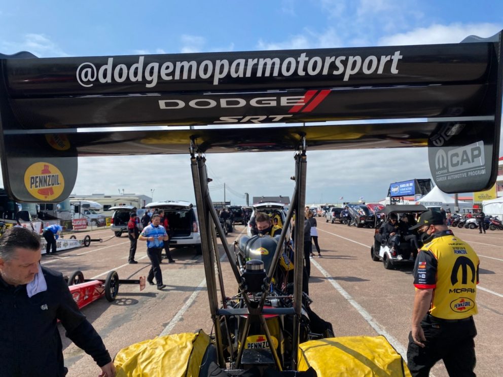 Leah Pruett's crew getting ready to race