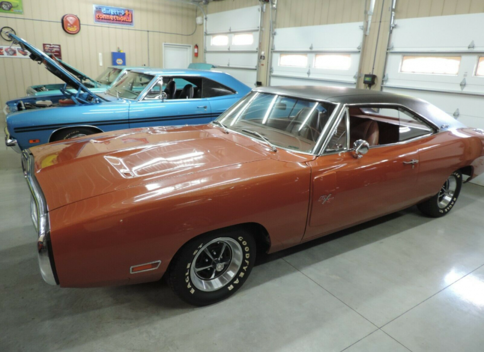 1970 Dodge Charger R/T front three quarter