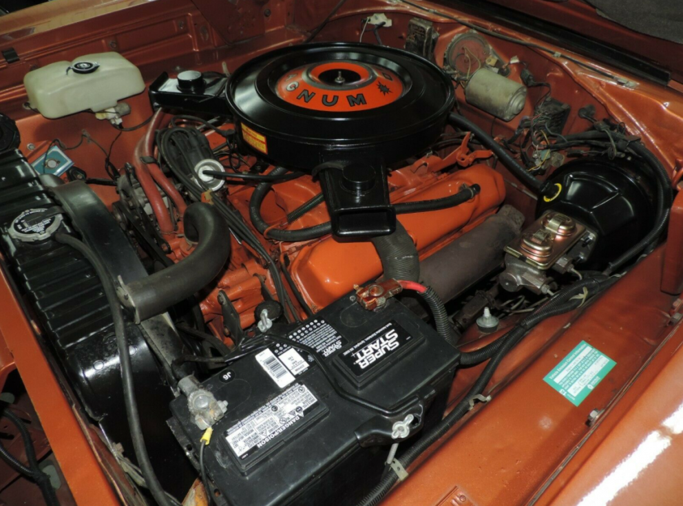 1970 Dodge Charger R/T engine