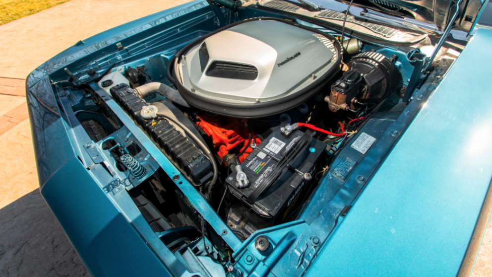 1970 Plymouth HEMI Cuda engine
