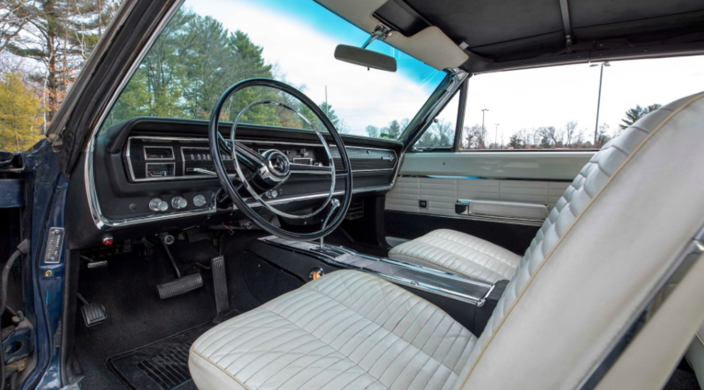 1966 Dodge HEMI Coronet 500 Convertible interior