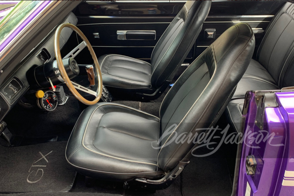 1970 Plymouth GTX HEMI Custom Coupe interior