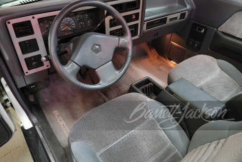 1990 Dodge Dakota convertible pickup interior