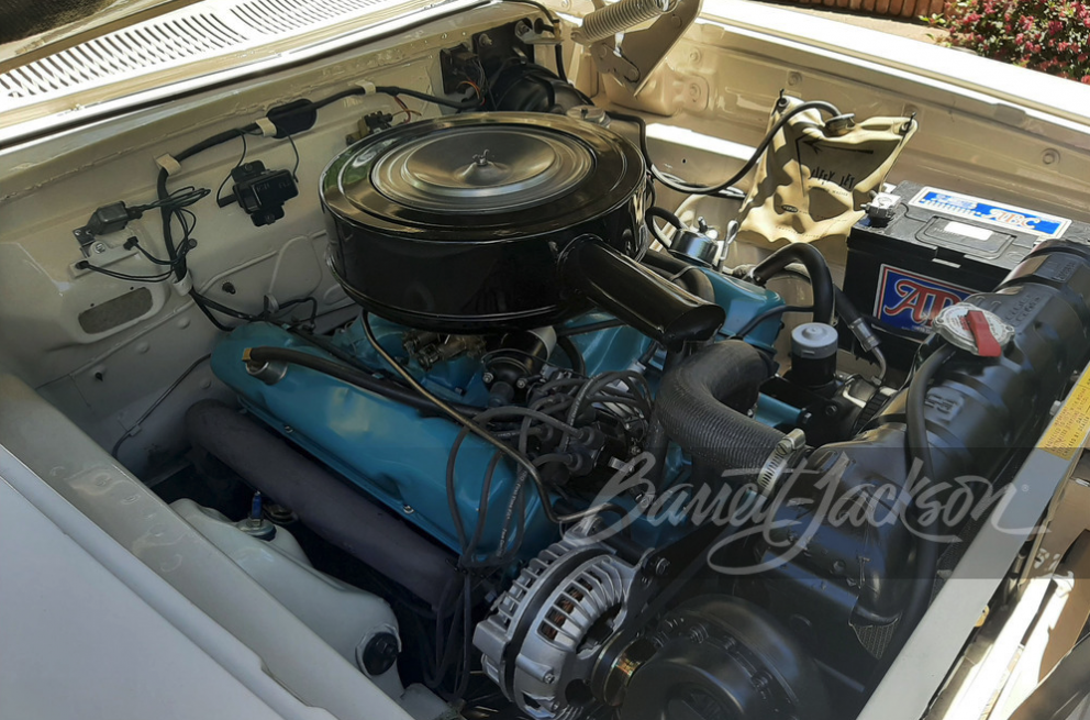 1962 Dodge Polara 500 convertible engine