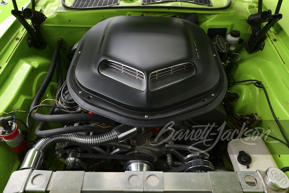 1971 Plymouth Barracuda custom convertible engine