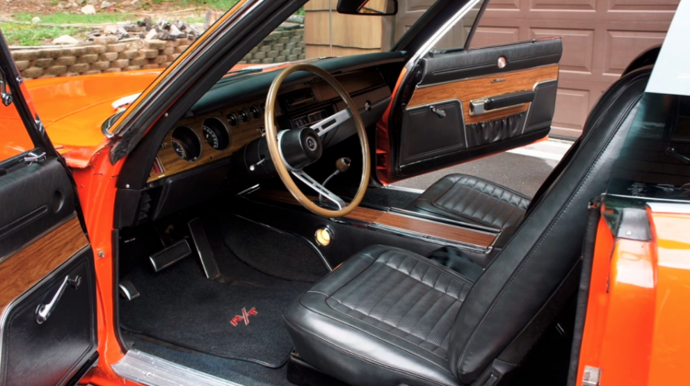 1970 Dodge Charger R/T SE interior