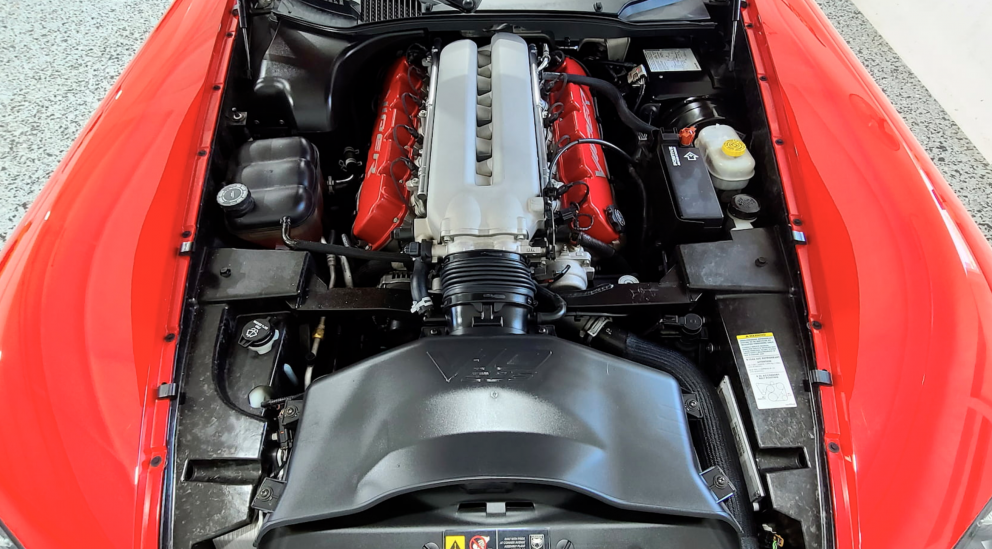 2004 Dodge Viper SRT-10 Convertible engine