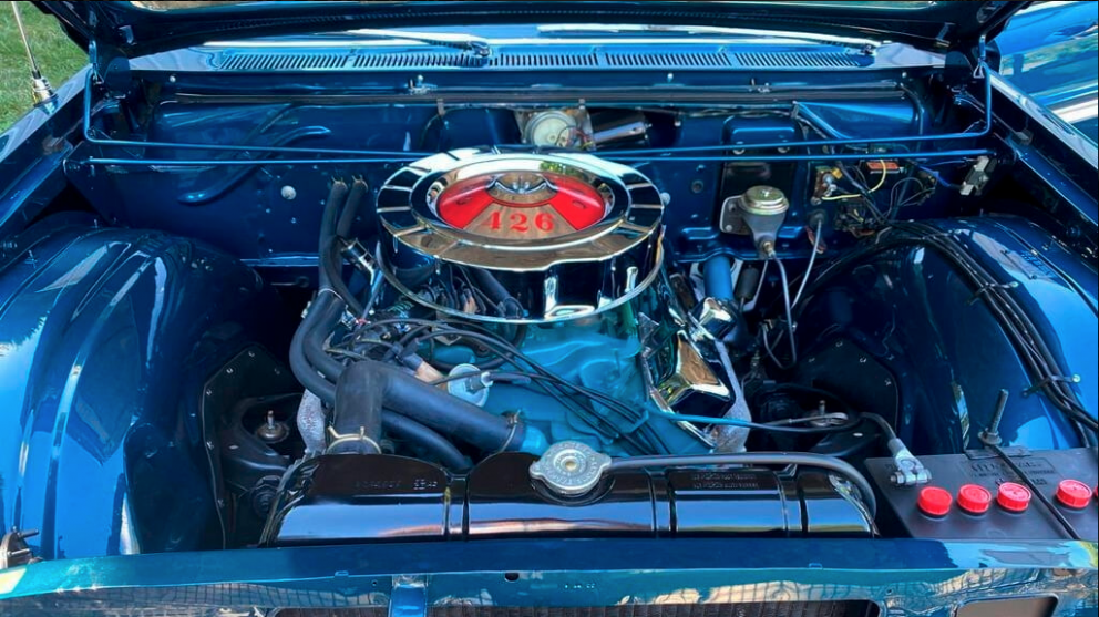 1965 Plymouth Fury III Convertible engine
