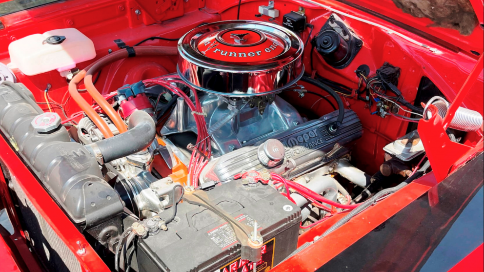 1969 Plymouth Road Runner Coupe engine
