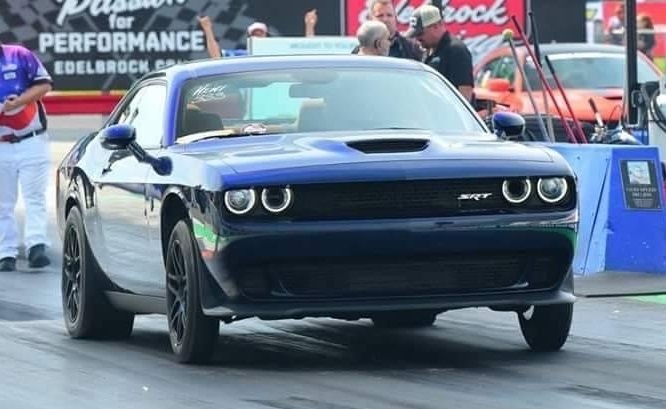 Dodge vehicle drag racing