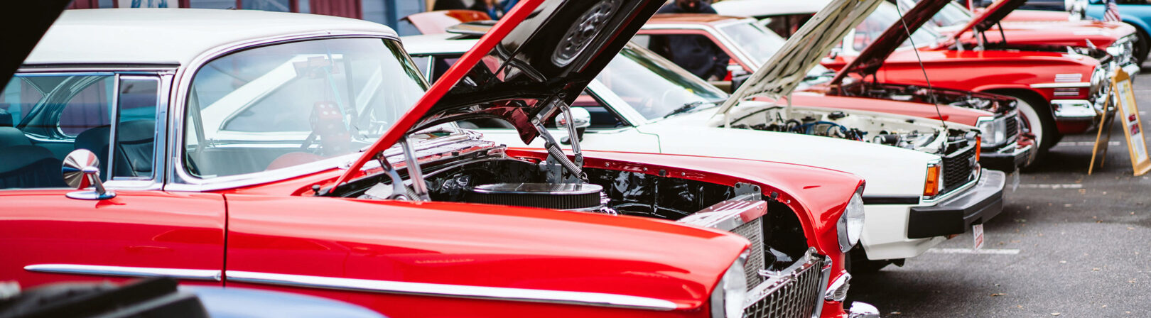 Weekly Classic Car Show & Cruise