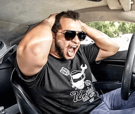 Tavarish Tavarish yelling behind the steering wheel