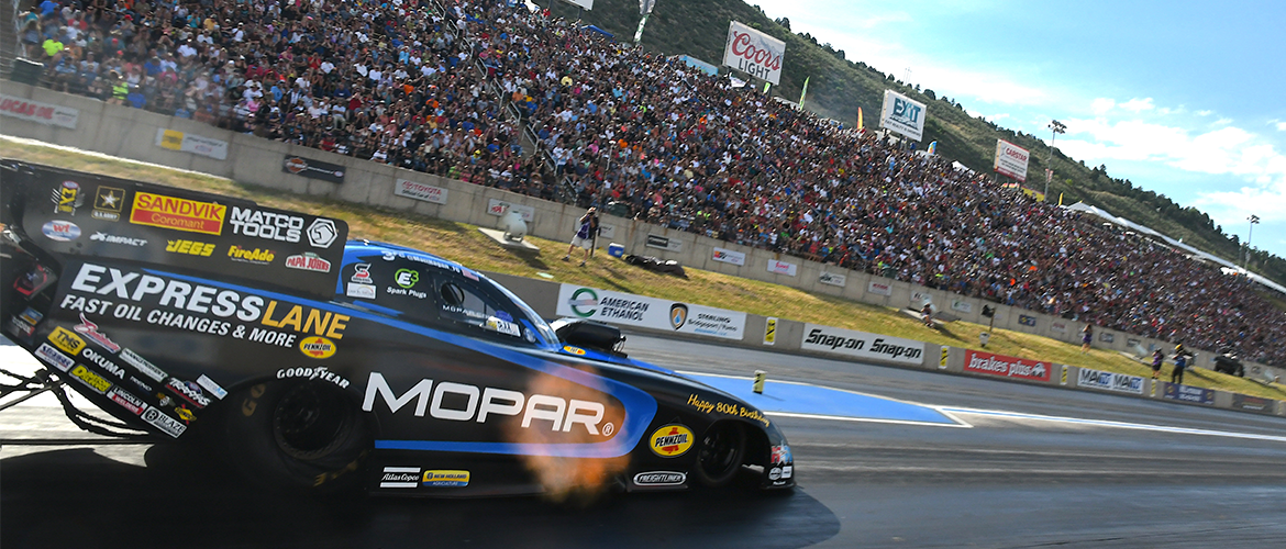 mopar racecar racing at Mile High