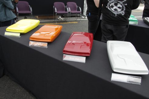 4 mini color models of the dodge challenger