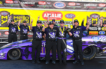 Getting Down at the Gatornats