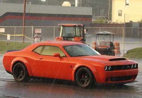 Dodge SRT Challenger