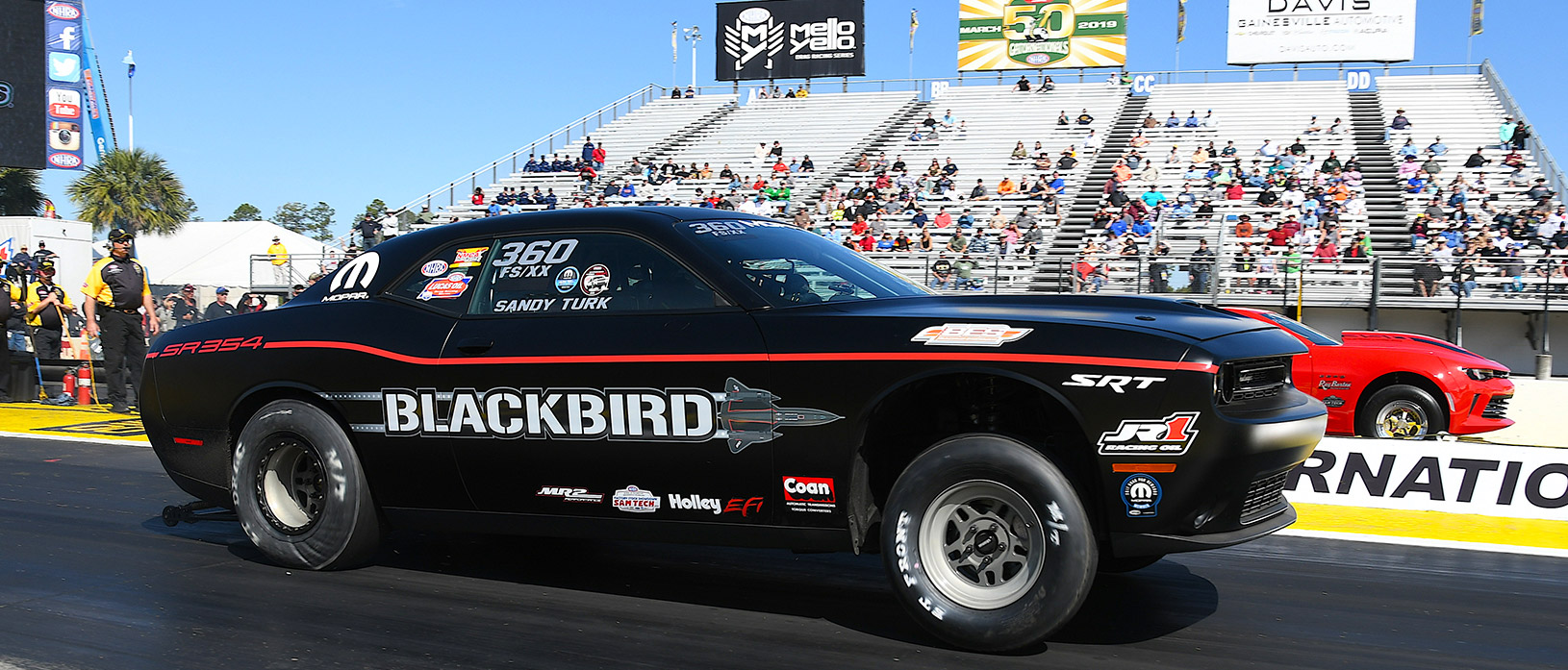 Geoff Turk racing his Challenger Drag Pak