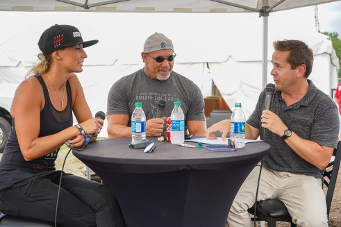 Leah Pritchett talking to Bill Goldberg and Matt D'Andria at Roadkill Nights