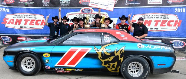 Leah Pritchett and her crew celebrating Factory Stock Showdown win