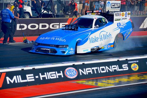 funny car at the starting line