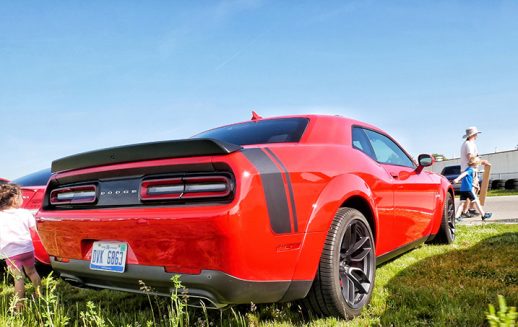 red dodge challenger