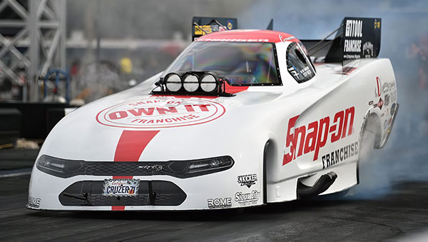 cruz pedregon funny car