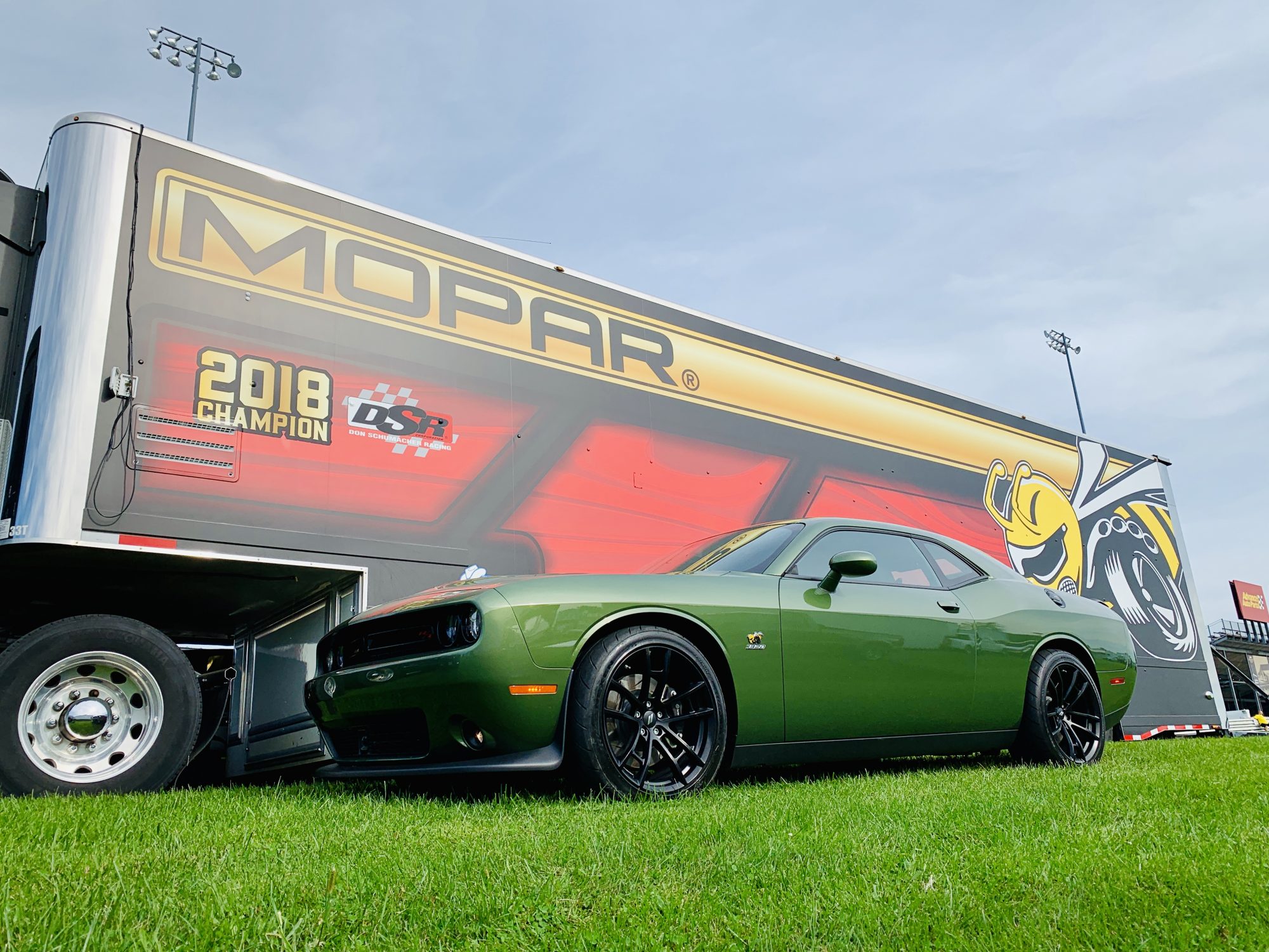 Dodge Challenger Scat Pack 1320