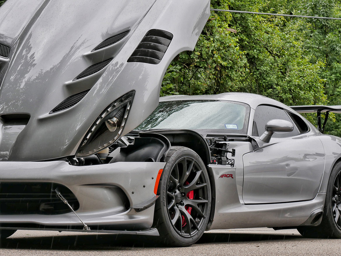 Viper ACR-e with the hood open