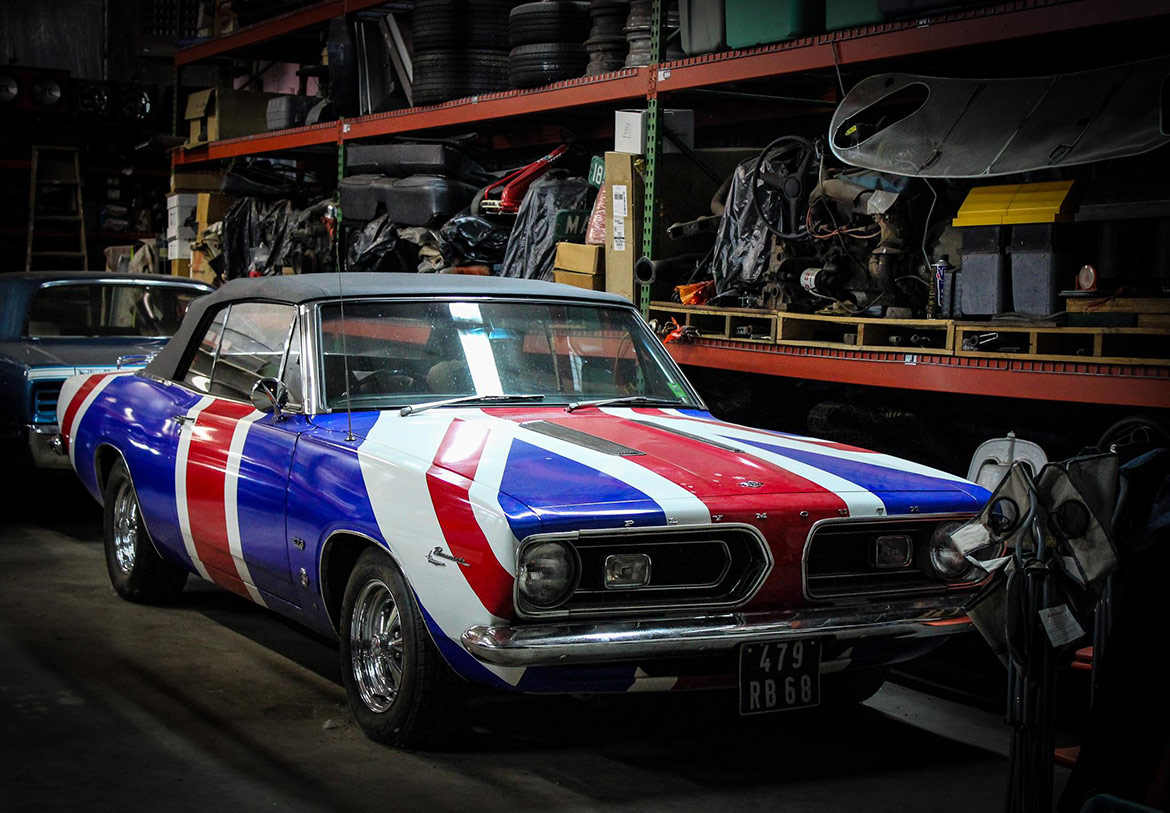 vehicle with british flag design