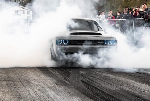 demon doing a burnout