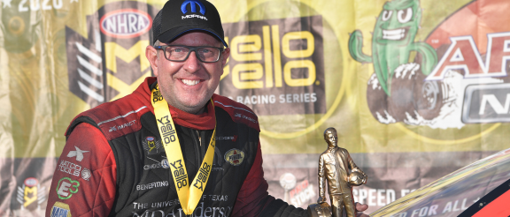 Tommy Johnson Jr. Earns NHRA Arizona Nationals Win in All-Mopar<sub>&reg;</sub>Dodge//SRT<sup>&reg;</sup> Funny Car Final Round Battle