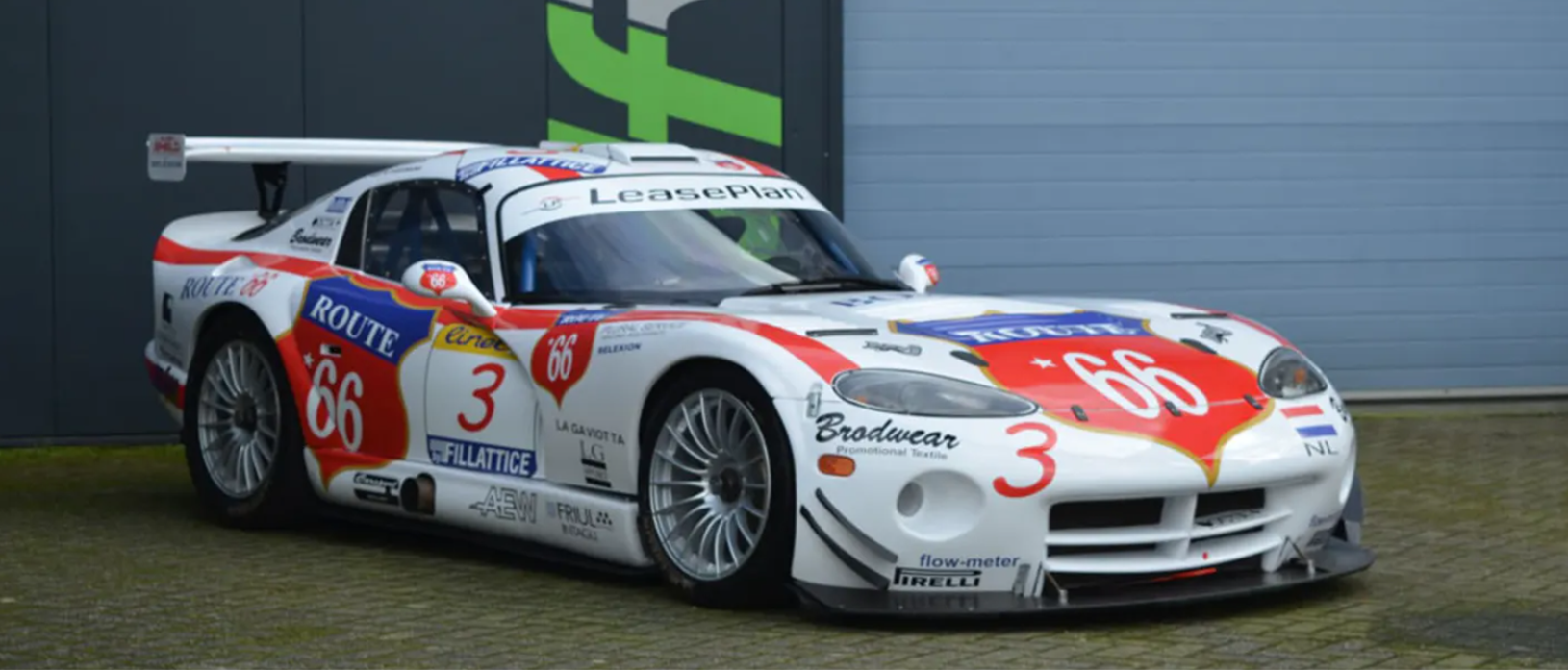 Dodge Viper GTS-R