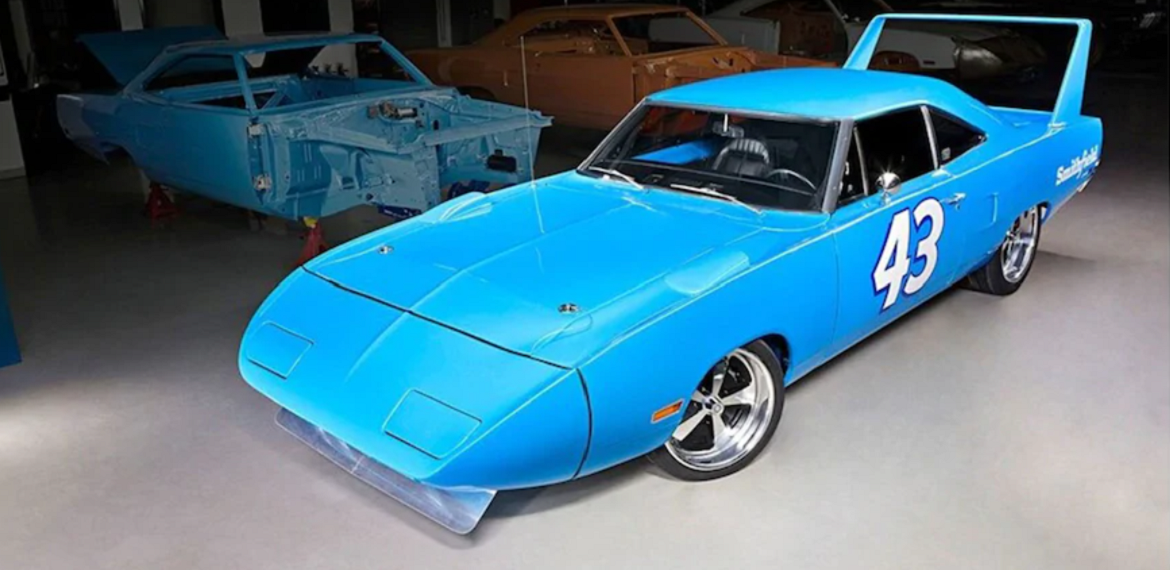 The Magic of a Winged Mopar<sub>®</sub> Vehicle … a Six Pack to be Exact