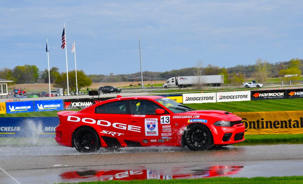 Charger SRT Hellcat Redeye Racing in One Lap of America 2021