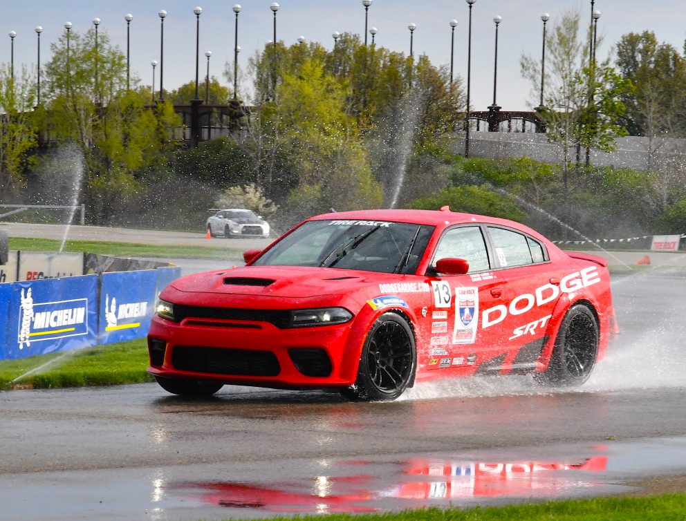 Charger SRT Hellcat Redeye Racing in One Lap of America 2021