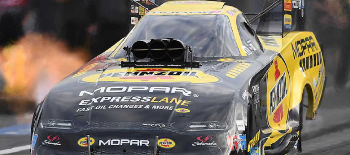Mopar<sup>®</sup> and Dodge//SRT<sub>®</sub> Entries Have High-Horsepower Hopes Heading to Houston for Mopar Express Lane NHRA SpringNationals Presented by Pennzoil