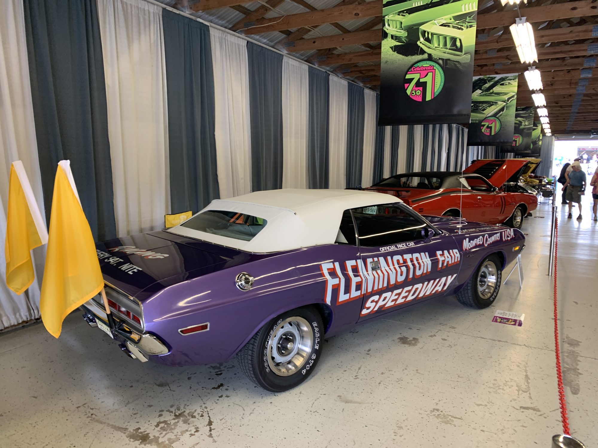 049image Dodge Garage