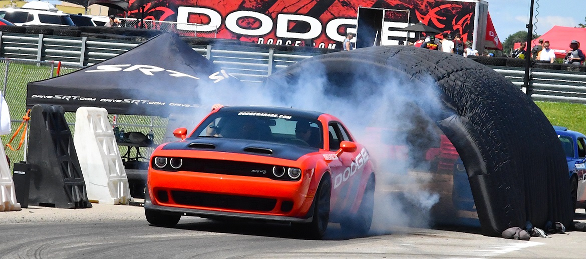 Challenger Thrill Ride vehicle doing a burnout