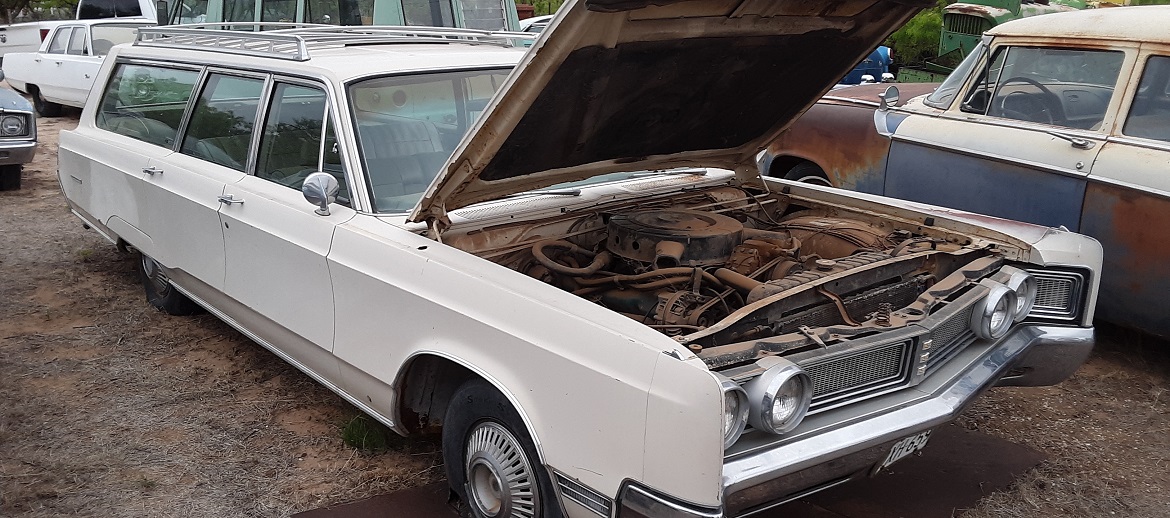 1967 Chrysler Town and Country