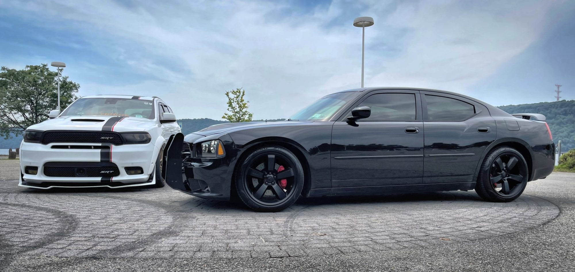 Dodge Charger R/T & Durango SRT