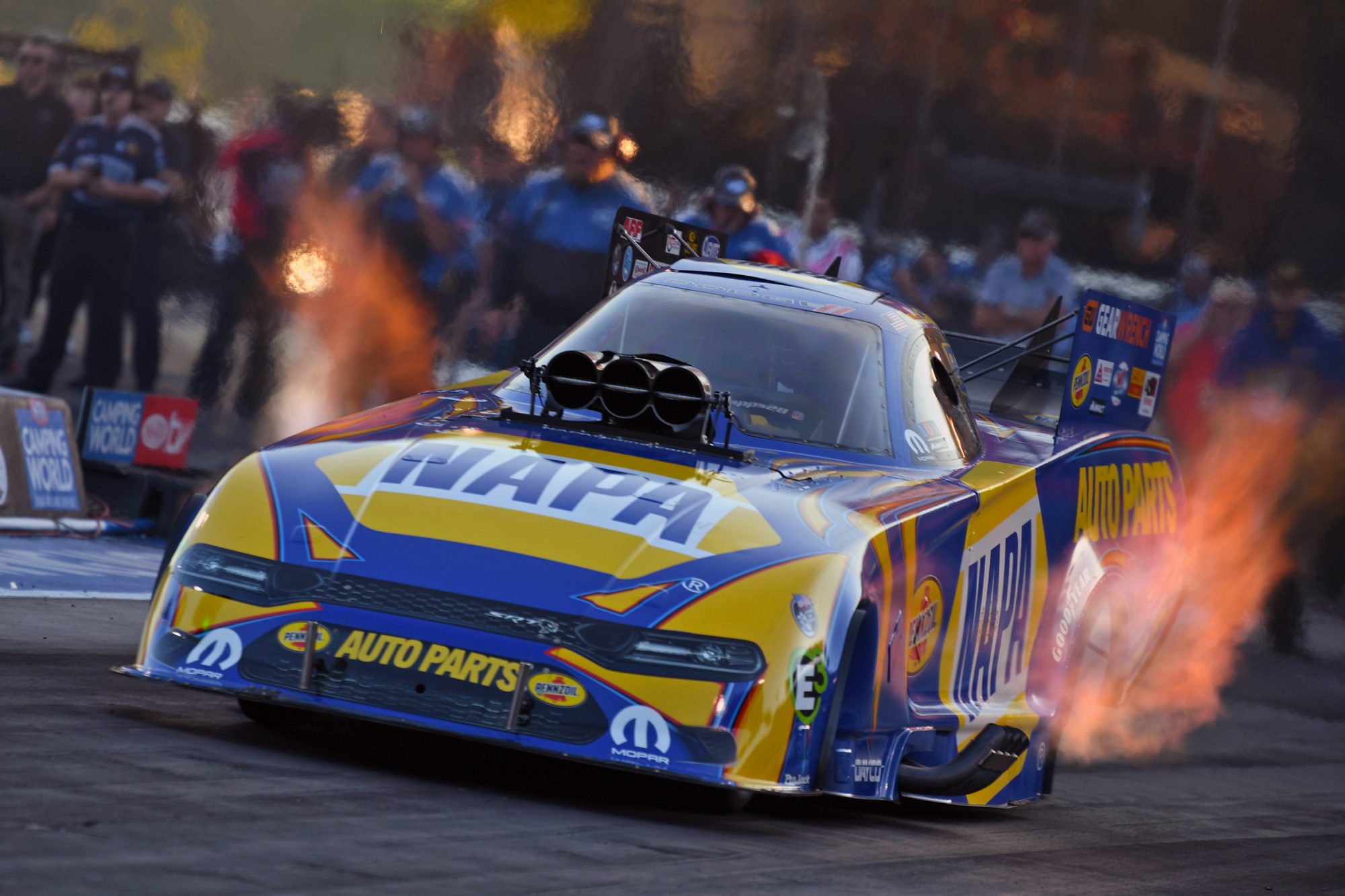 Ron Capps drag racing