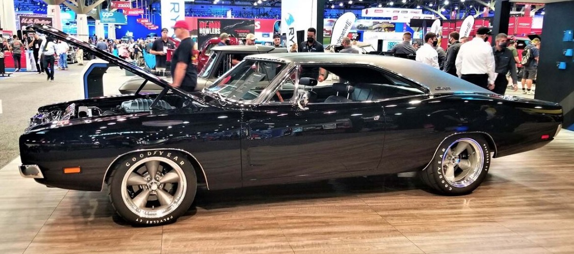 Vintage Dodge Challenger at the SEMA show