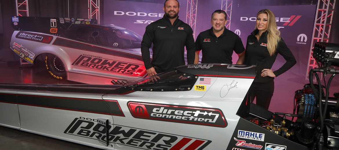 Dodge//SRT<sup>®</sup> and Mopar<sub>®</sub> Partner With Tony Stewart Racing to Compete in NHRA Camping World Drag Racing Series