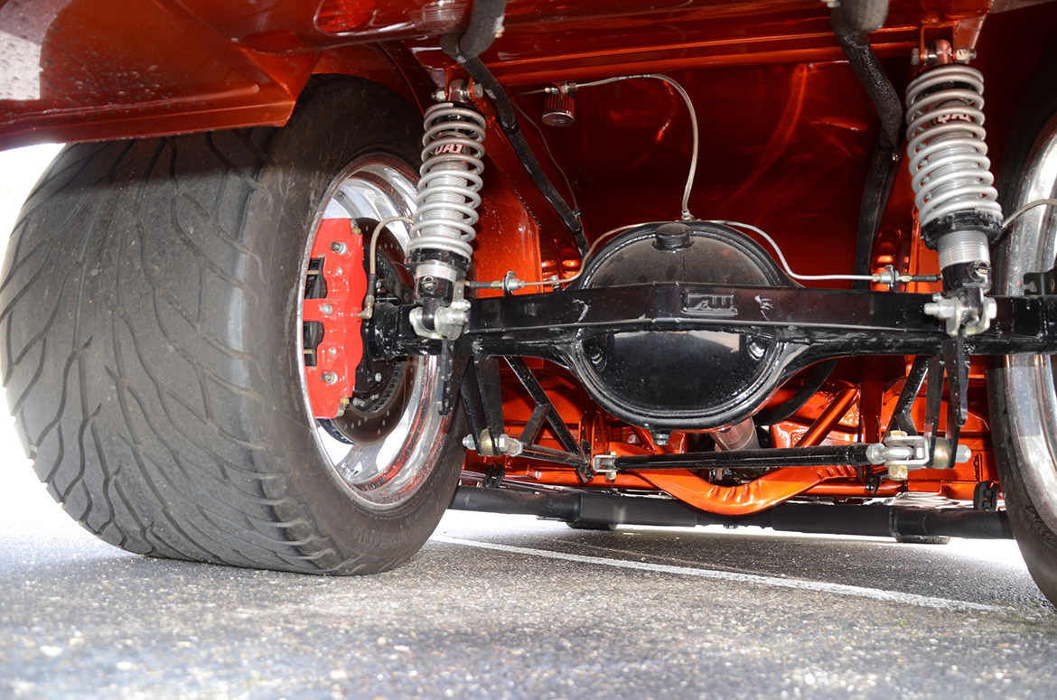 Underbody of the 2007 Dodge Magnum AKA Mopar Express