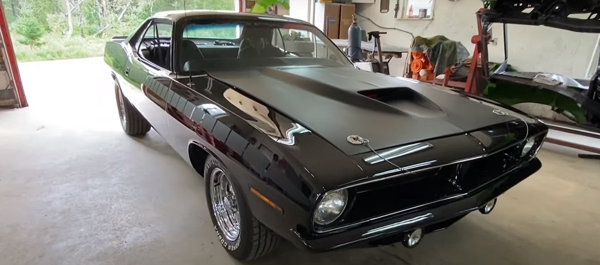 '70 Plymouth AAR 'Cuda replica