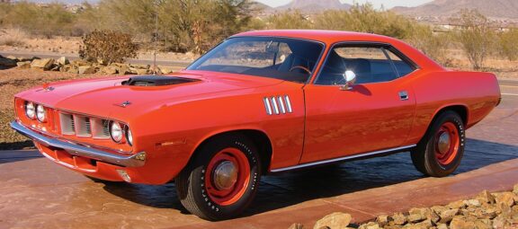 1 of 48 1971 HEMI<sup>®</sup> &#8216;Cuda